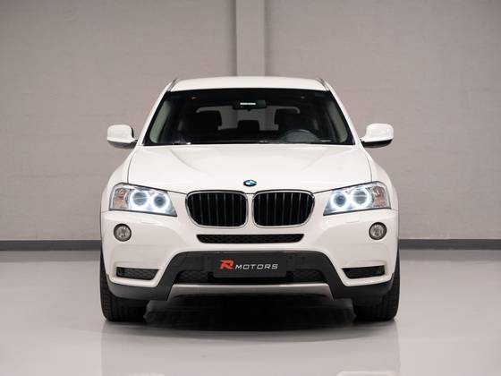 BMW X3 2.0 20I 4X4 16V GASOLINA 4P AUTOMÁTICO BMW X3 2.0 20I 4X4 16V GASOLINA 4P AUTOMÁTICO